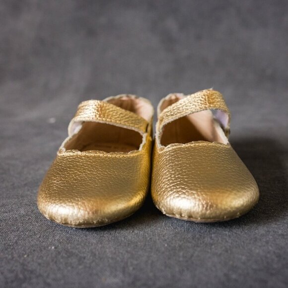 Little Penguin Shoes | Baby Girl Size 4 Gold Mary Jane - Picture 4 of 7